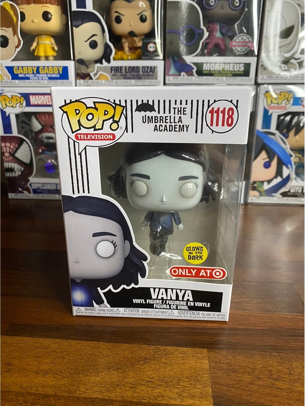 Vanya the Umbrella Academy GITD Funko Pop 1118